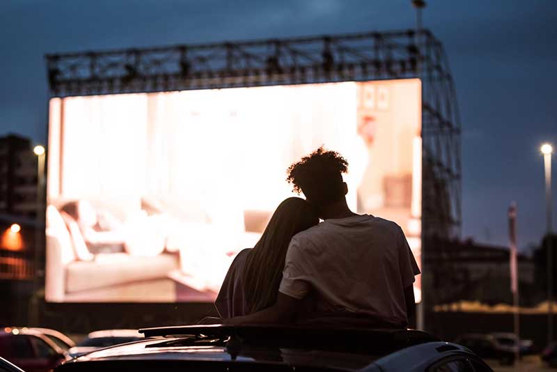 Outdoor Movie Summer Ideas 3